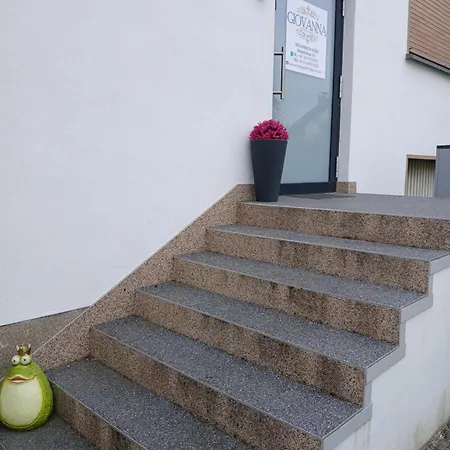 Giovanna * Müllenbach