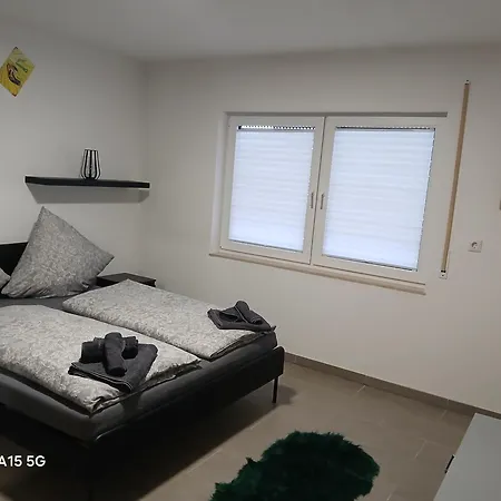 Giovanna Apartment *